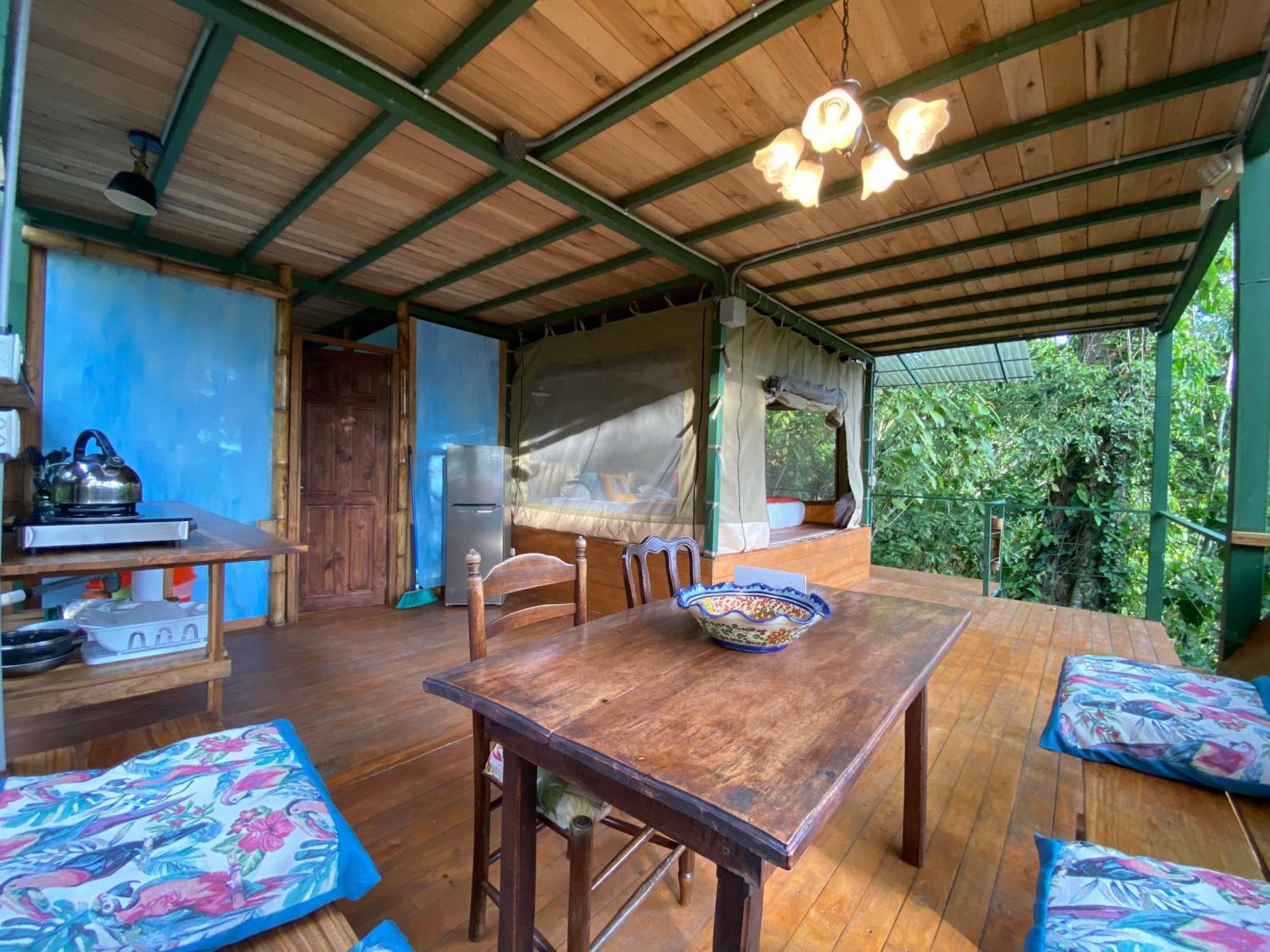 Colina Secreta - Glamping And Villas Puerto Viejo de Talamanca Екстериор снимка