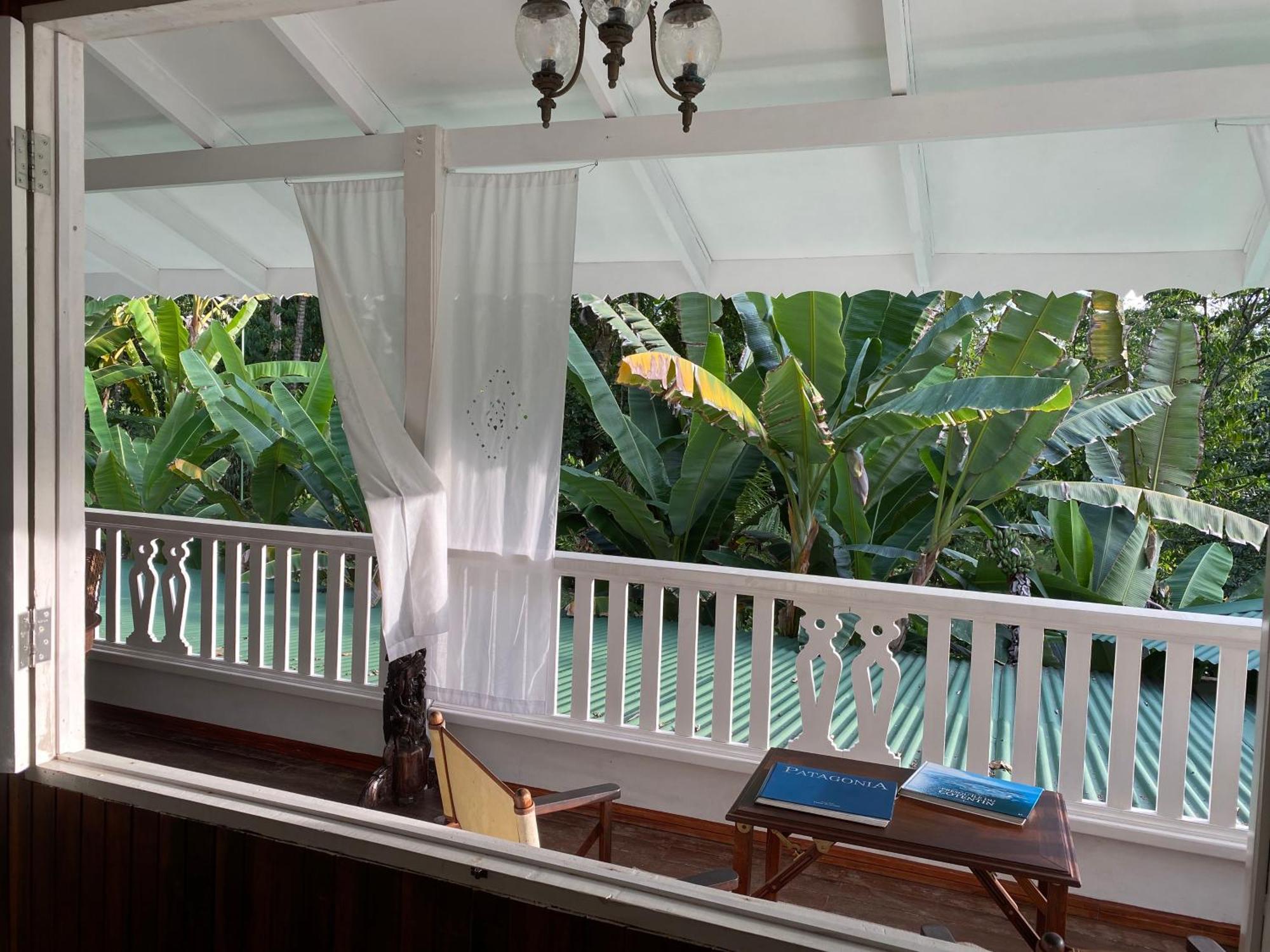 Colina Secreta - Glamping And Villas Puerto Viejo de Talamanca Екстериор снимка